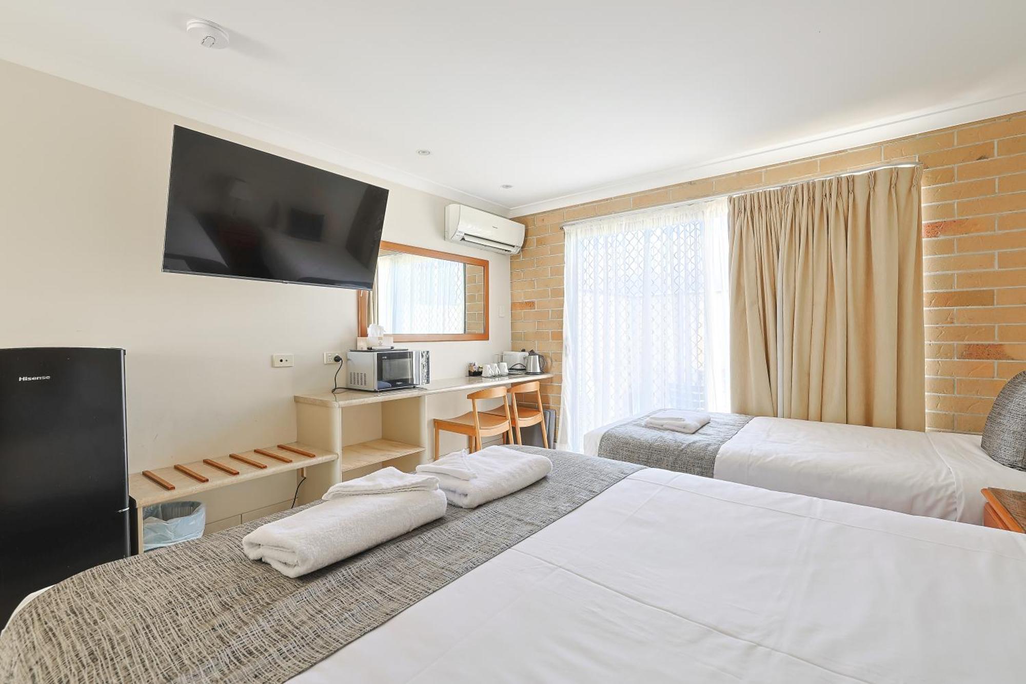 Emerald Central Palms Motel Dış mekan fotoğraf