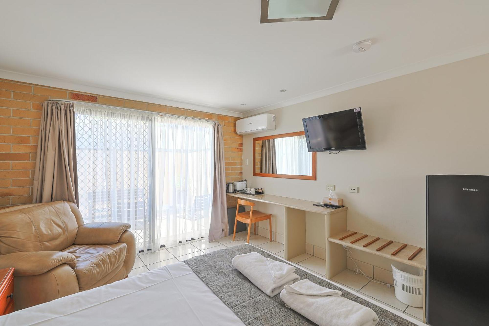 Emerald Central Palms Motel Dış mekan fotoğraf